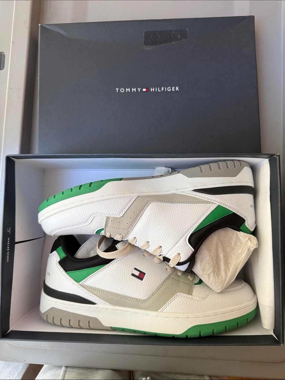 Tommy Hilfiger White, Green & Black Men’s Low-Top Sneakers